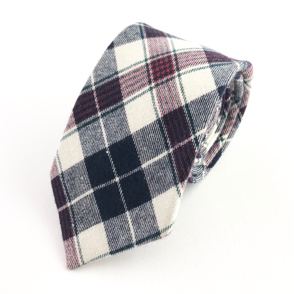 Groomsland Other - Men's Navy & Maroon Plaid Flannel Necktie